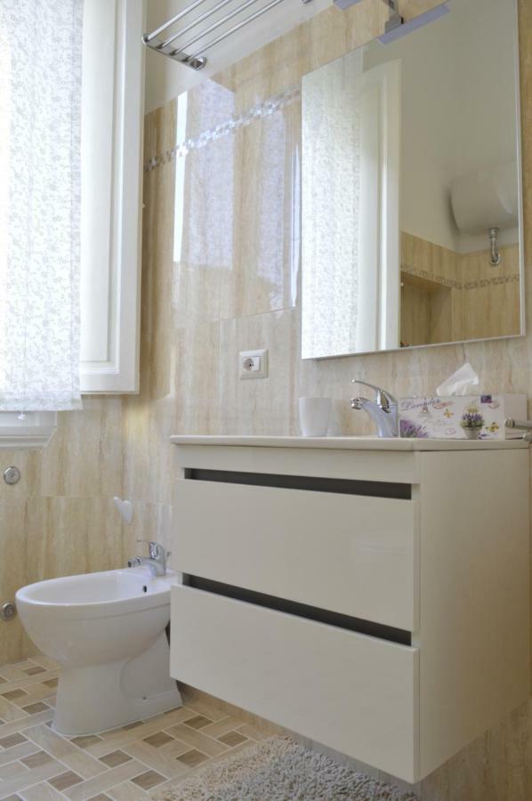 Appartement Relais Le Cento Botteghe à Florence Extérieur photo